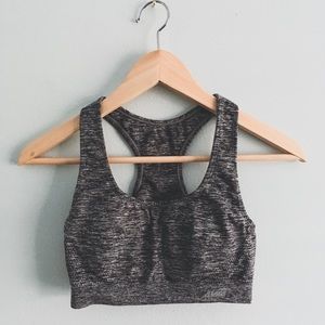 Sports bra